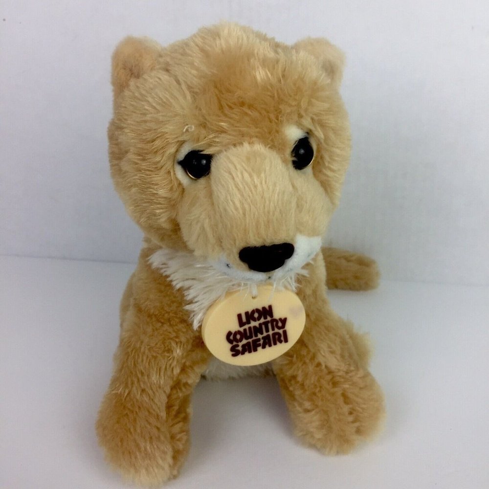 The Petting Zoo Lion Plush Lion‎ Country Safari Tag Cub Female 9”